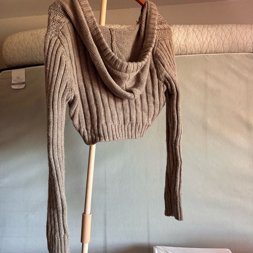 Aerie Tan Cable Knit Cropped Cardigan - Picture 5 of 8